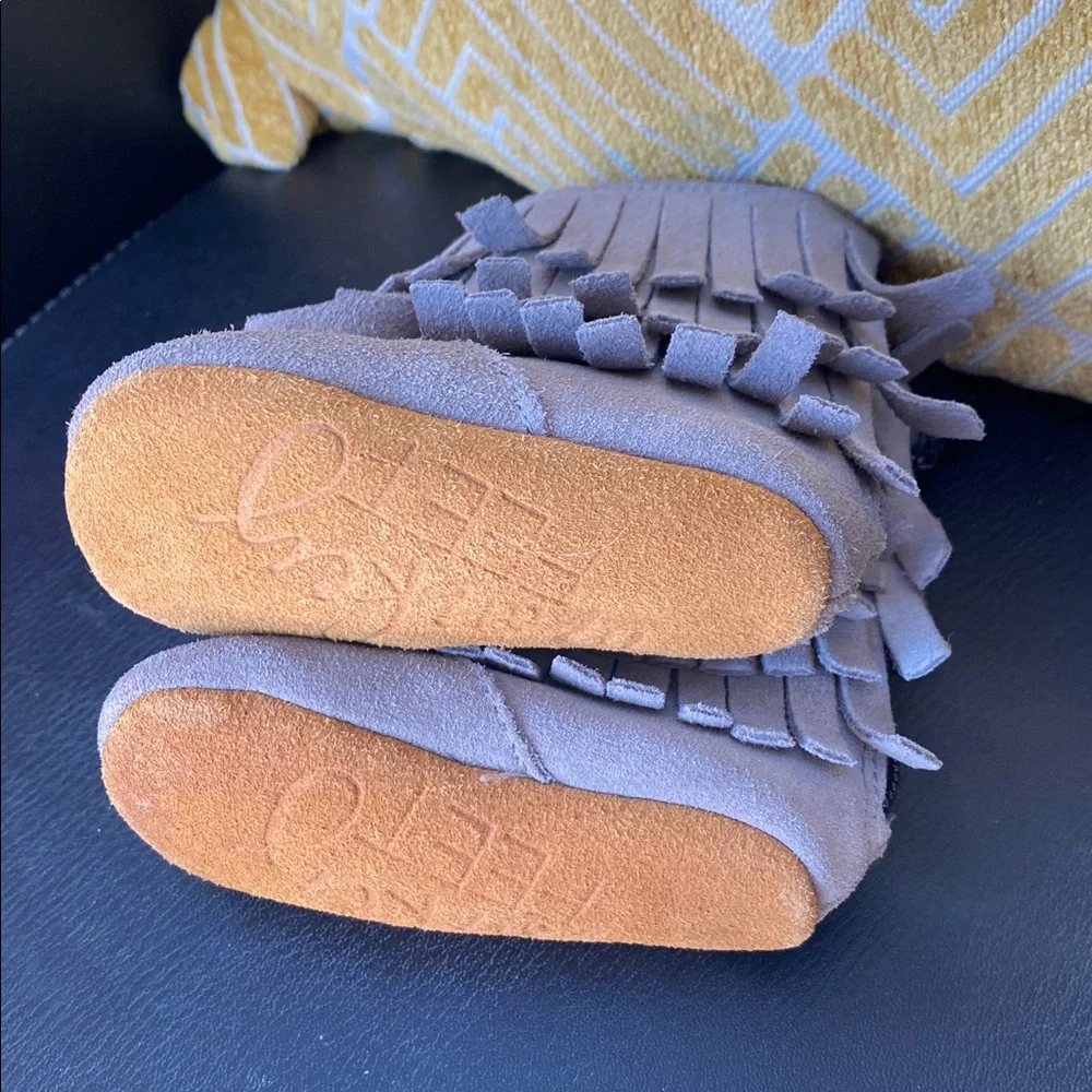 Monkey Feet Fringed Tan Kids Moccasin style Boots